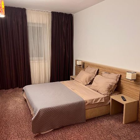 Residence Rin Grand Vitan Bucarest Exterior foto